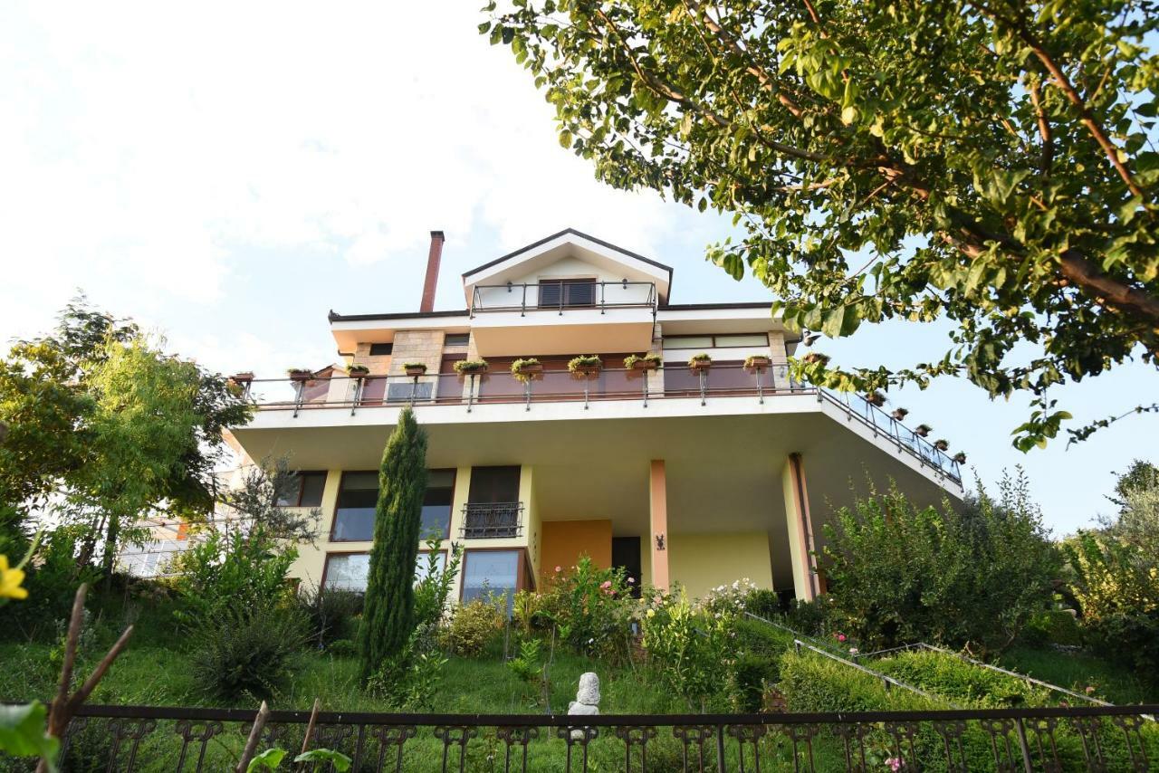 #Ioniahouse Surrel Villa Tiranë Eksteriør bilde
