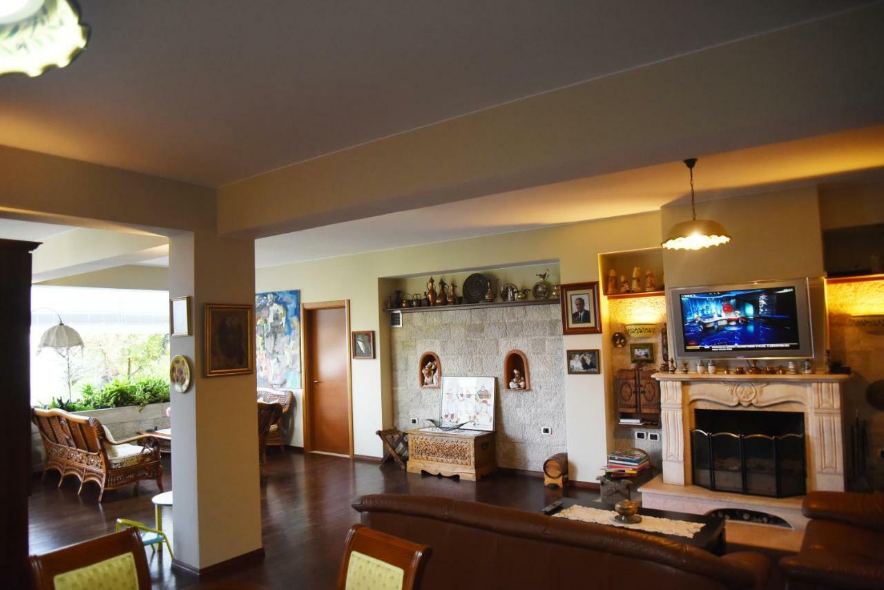#Ioniahouse Surrel Villa Tiranë Eksteriør bilde